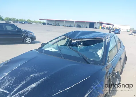 2022 Toyota Camry Se из США, поврежденный, VIN 4T1G11AK1NU041721